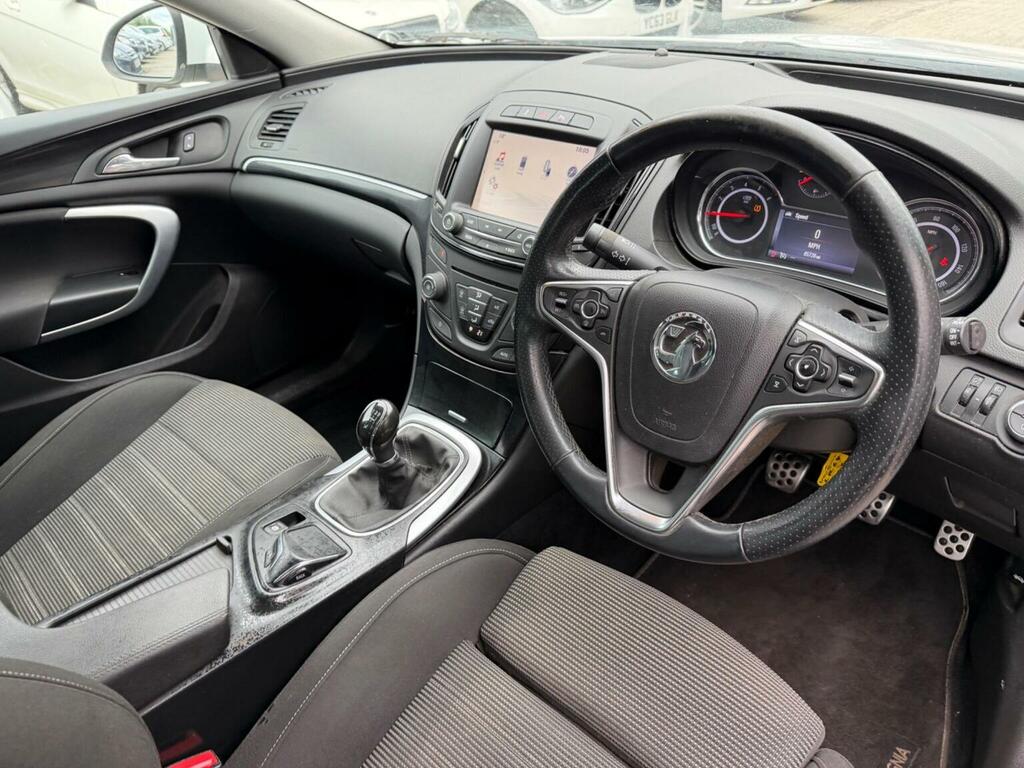Vauxhall Insignia 2.0 Cdti 140 Ecoflex White #18