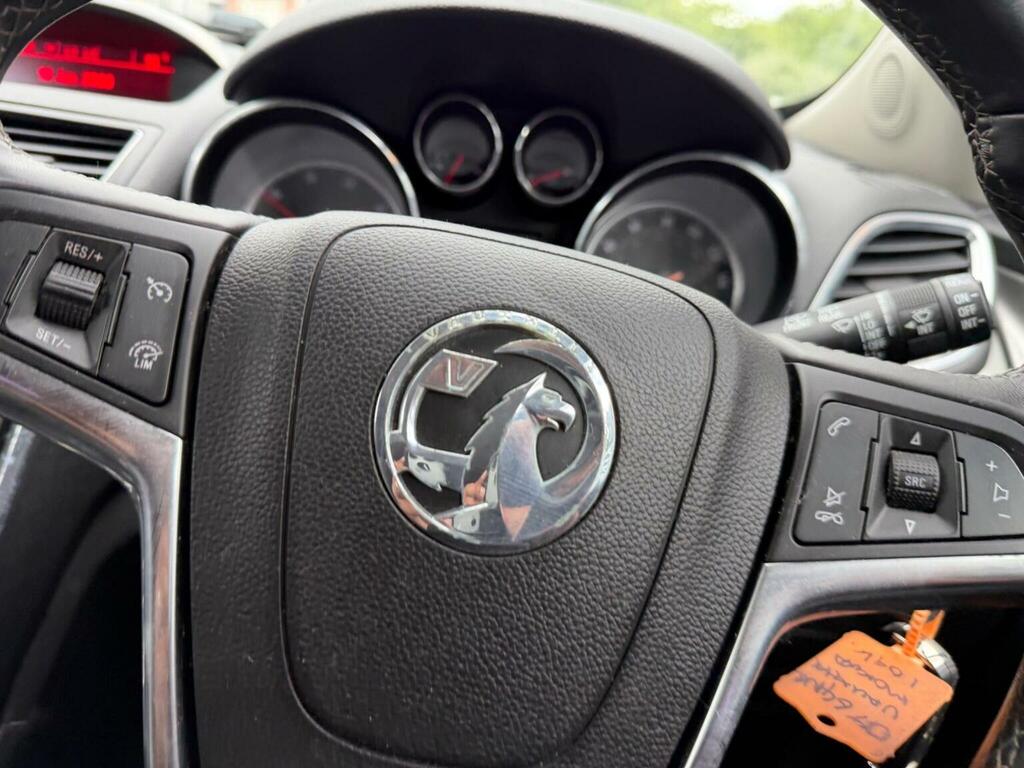 Vauxhall Mokka 1.6I Exclusiv White #53