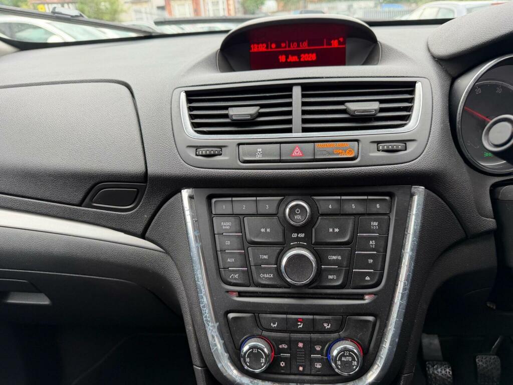 Vauxhall Mokka 1.6I Exclusiv White #16