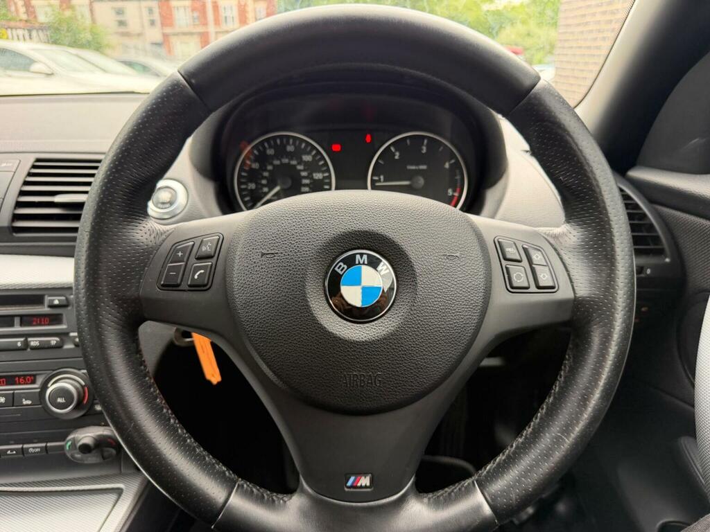 BMW 1 Series 118D M Sport White #25