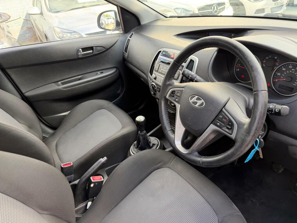 Hyundai I20 1.2 Active Euro 5 Red #23