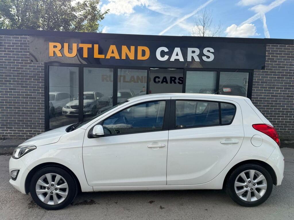 Hyundai I20 1.2 Active Euro 5 Red #9