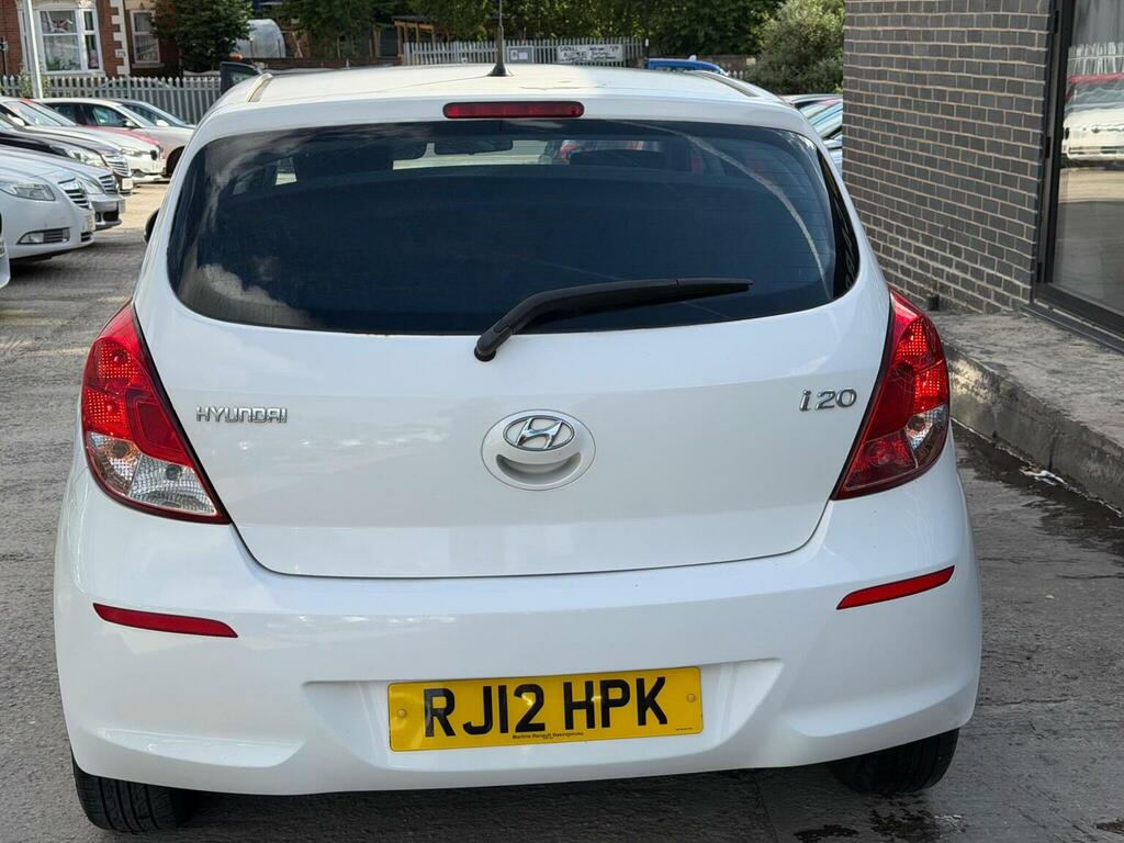 Hyundai I20 1.2 Active Euro 5 Red #11