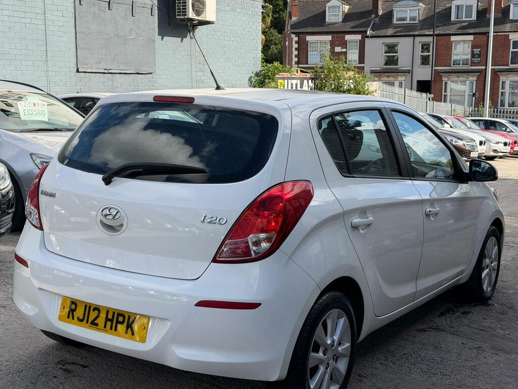 Hyundai I20 1.2 Active Euro 5 Red #13
