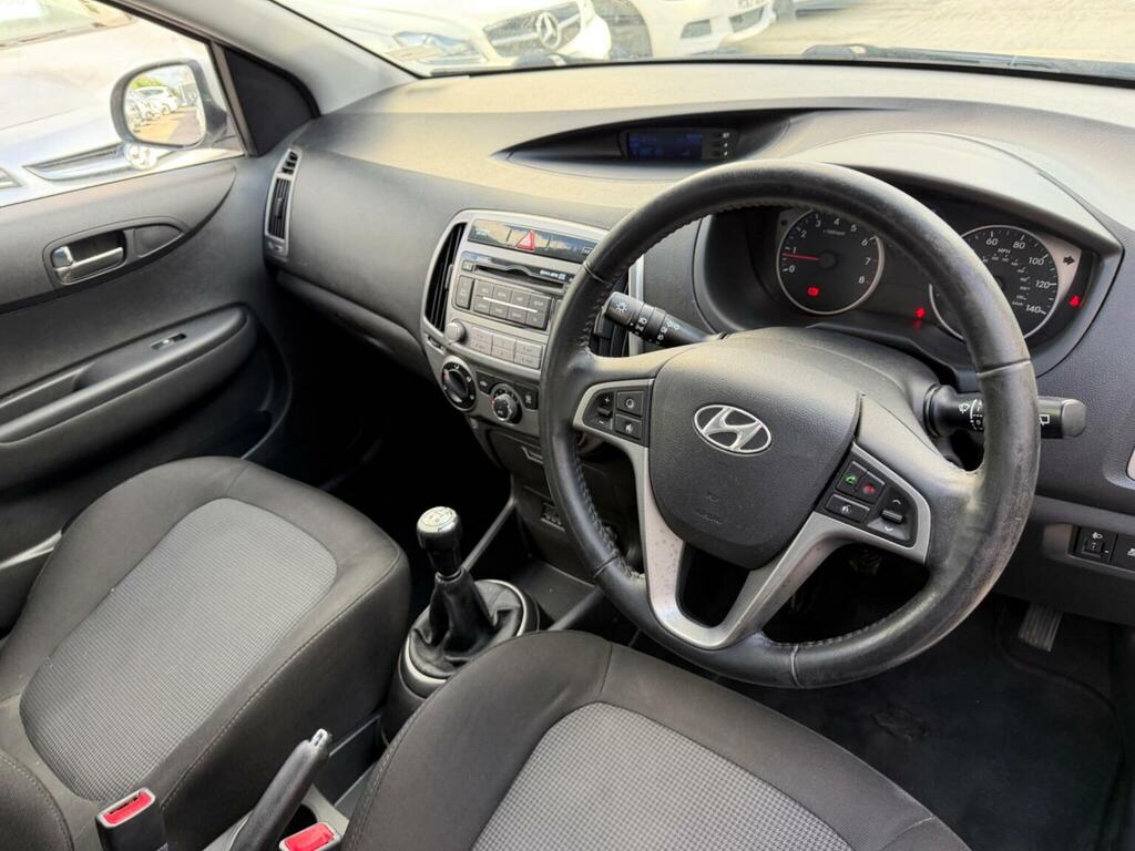Hyundai I20 1.2 Active Euro 5 Red #22