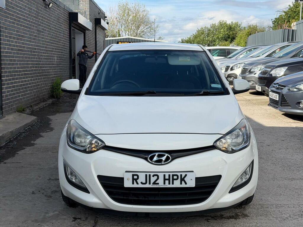 Hyundai I20 1.2 Active Euro 5 White #6