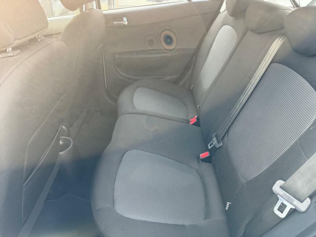 Hyundai I20 1.2 Active Euro 5 Red #30