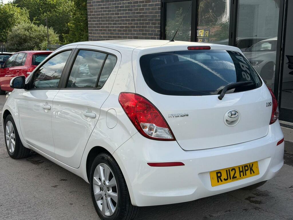Hyundai I20 1.2 Active Euro 5 White #4