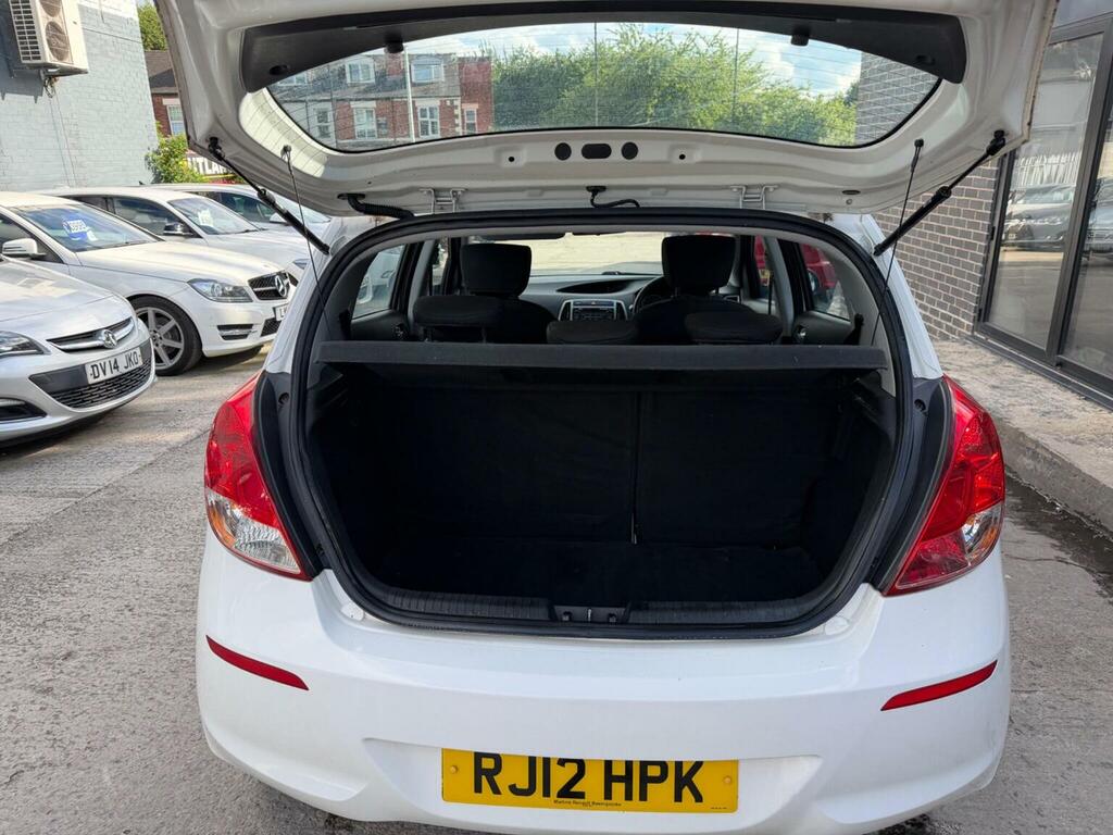 Hyundai I20 1.2 Active Euro 5 Red #44