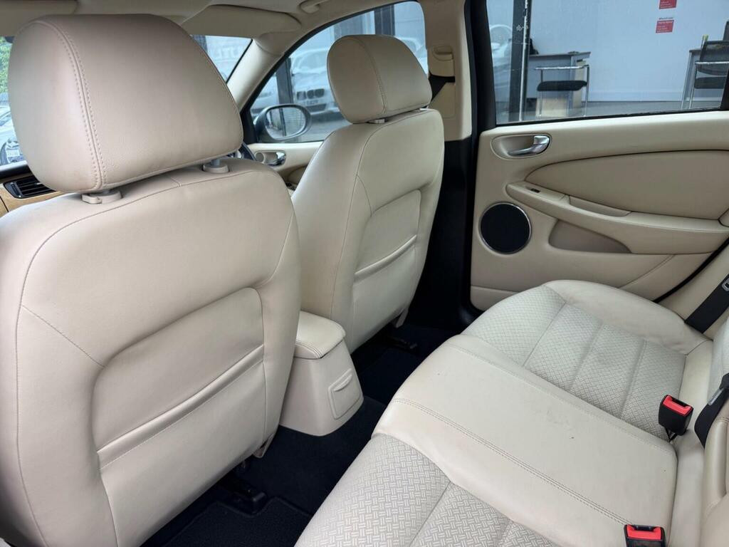 Jaguar X-Type Estate 2.2D S 200757 Black #27