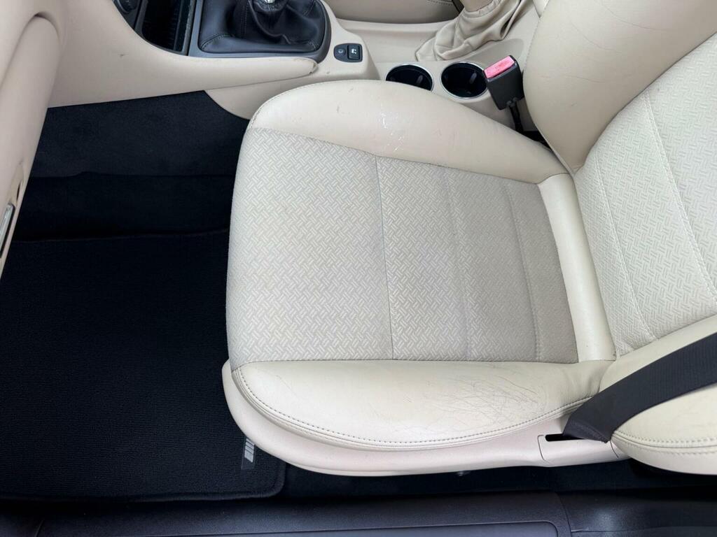 Jaguar X-Type Estate 2.2D S 200757 Black #18