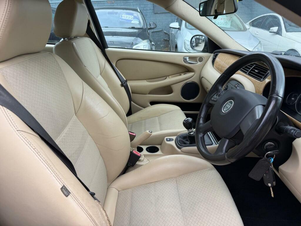 Jaguar X-Type Estate 2.2D S 200757 Black #10