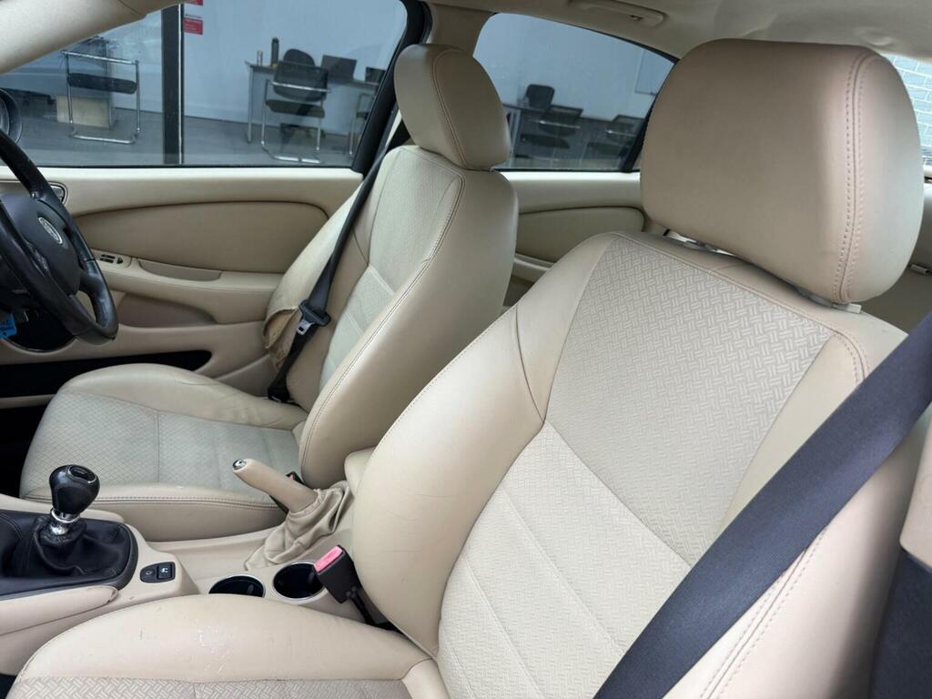 Jaguar X-Type Estate 2.2D S 200757 Black #17