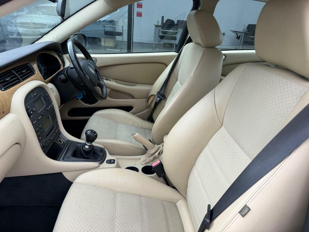 Jaguar X-Type Estate 2.2D S 200757 Black #15