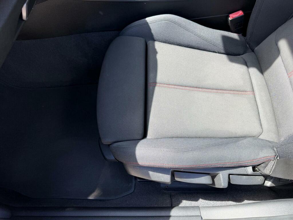 BMW 1 Series 116D M Sport White #18