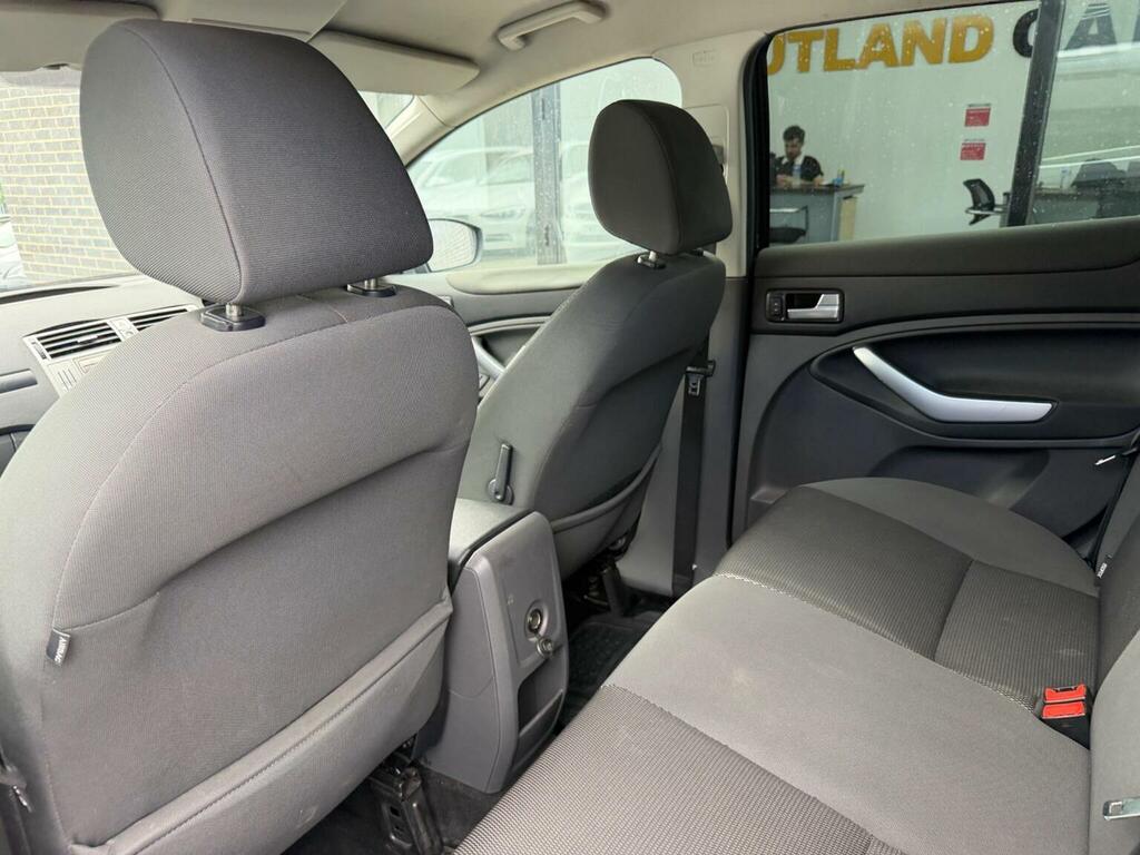 Ford Kuga 2.0 Tdci Titanium 2Wd Euro 5 White #26
