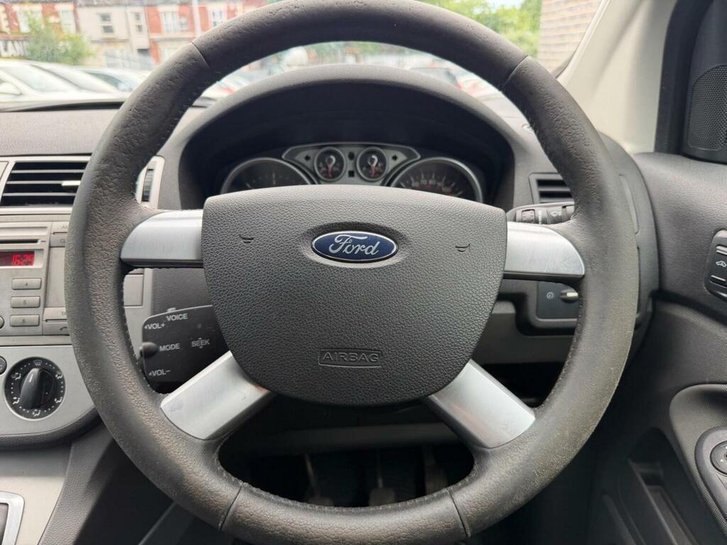 Ford Kuga 2.0 Tdci Titanium 2Wd Euro 5 White #29