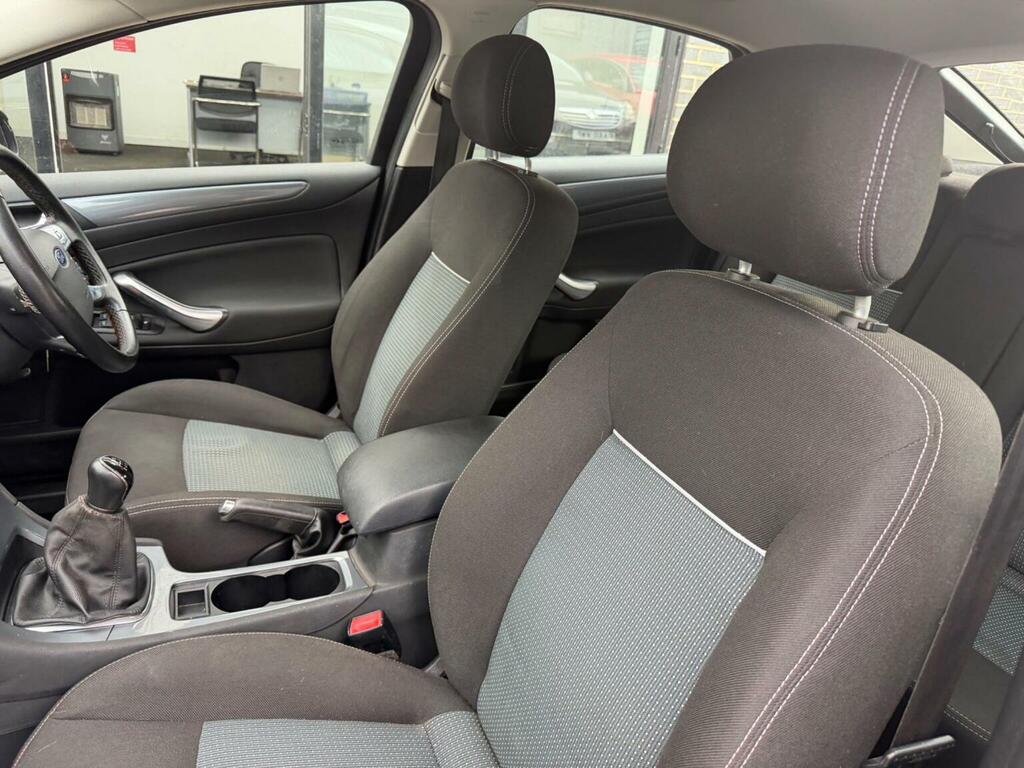 Ford Mondeo 2.0 Tdci Titanium Silver #17