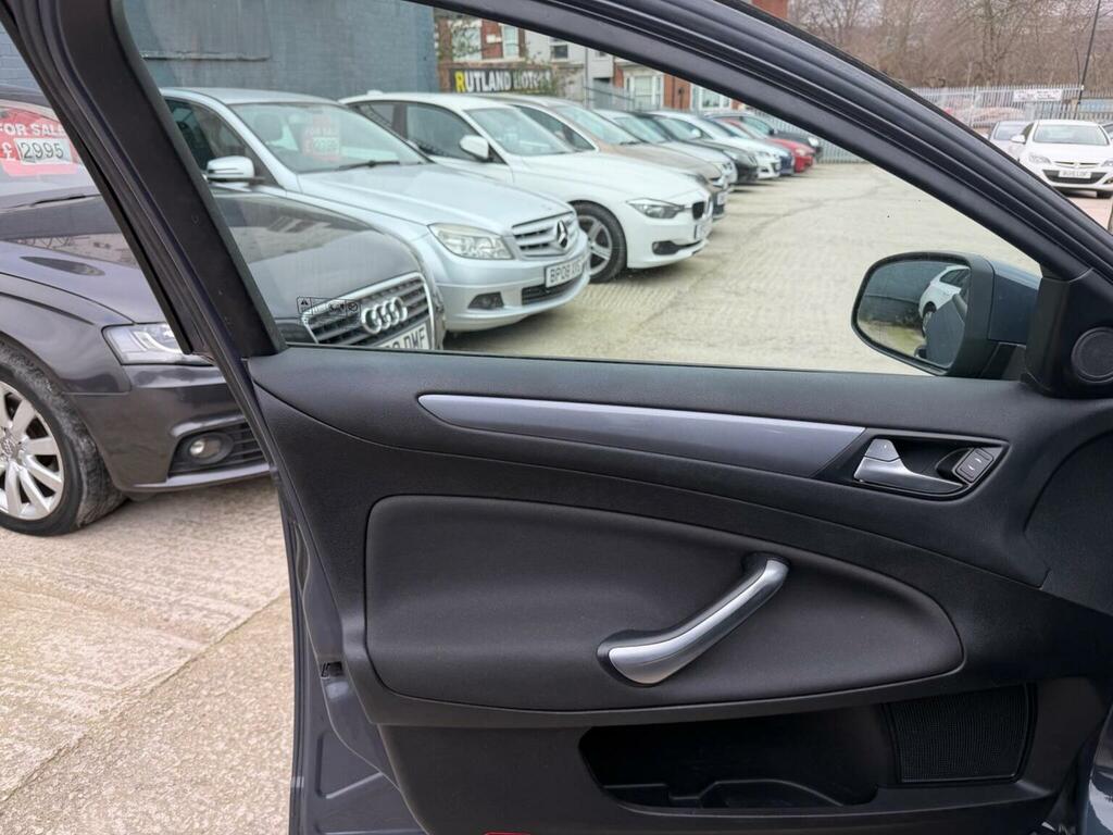 Ford Mondeo 2.0 Tdci Titanium Silver #14