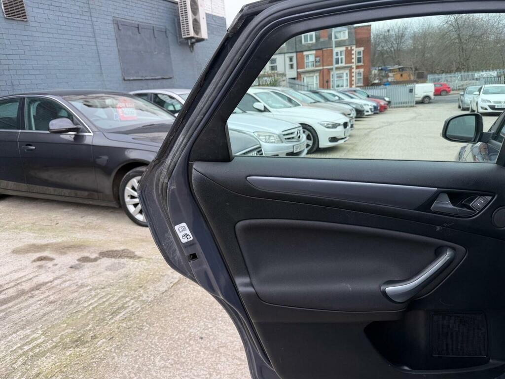 Ford Mondeo 2.0 Tdci Titanium Silver #24
