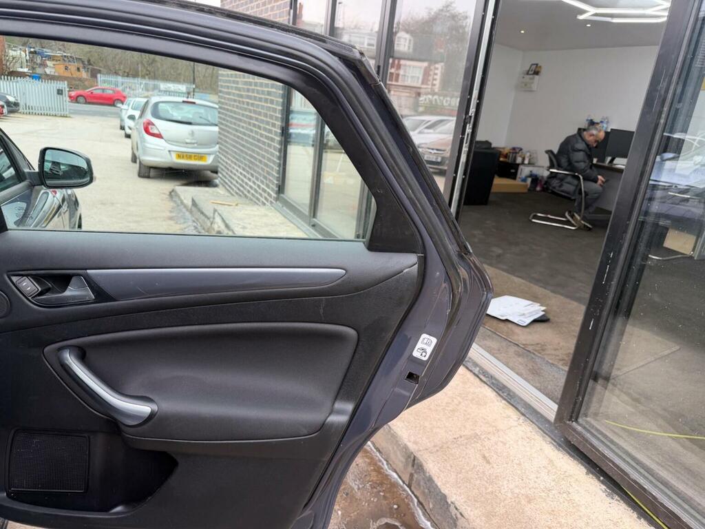 Ford Mondeo 2.0 Tdci Titanium Silver #19