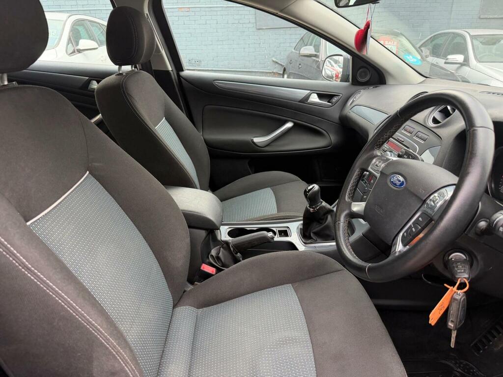 Ford Mondeo 2.0 Tdci Titanium Silver #10