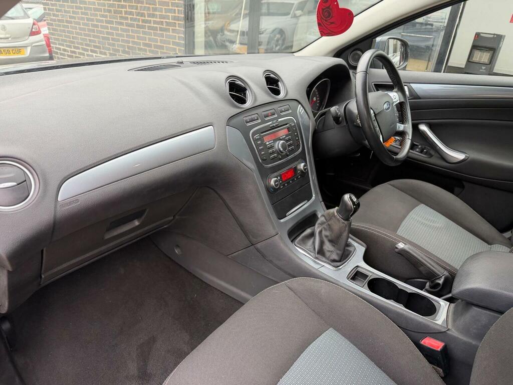 Ford Mondeo 2.0 Tdci Titanium Silver #16