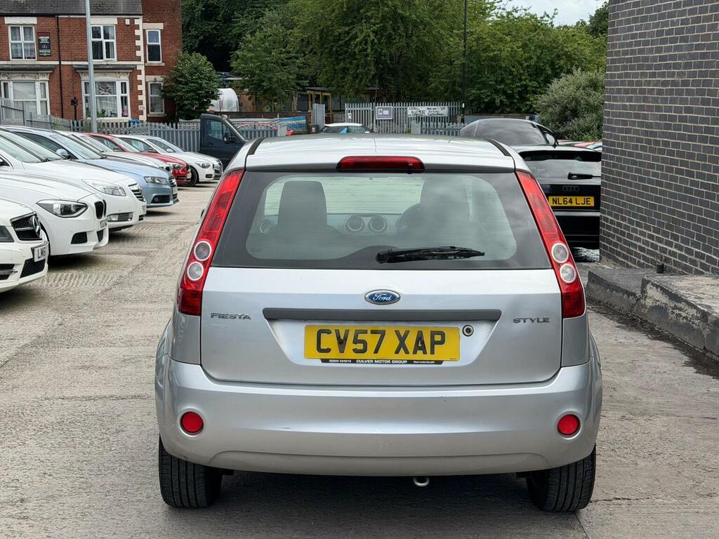Ford Fiesta Fiesta Studio Blue #11
