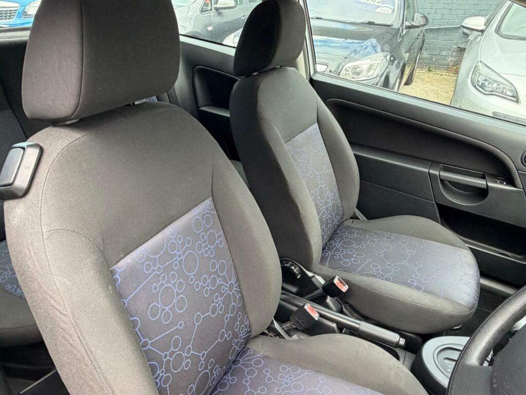 Ford Fiesta Fiesta Studio Blue #23