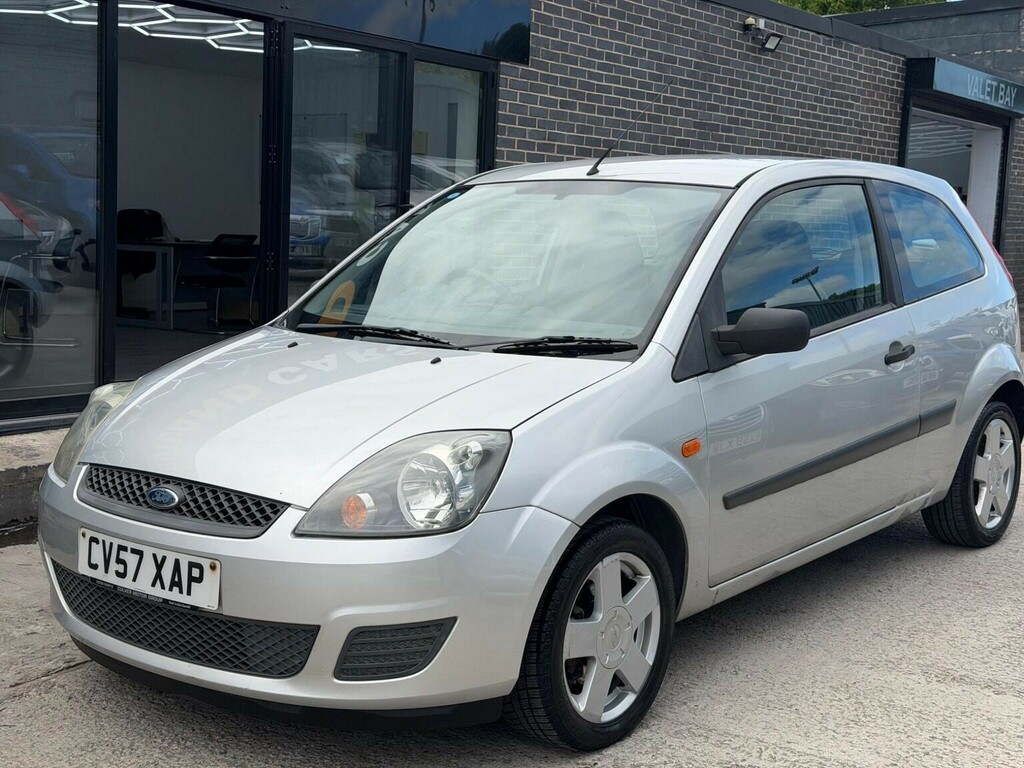 Ford Fiesta 1.6 Style Silver