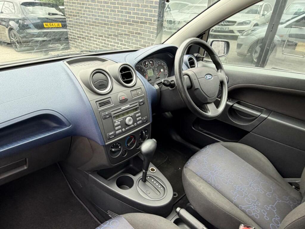 Ford Fiesta Fiesta Studio Blue #17