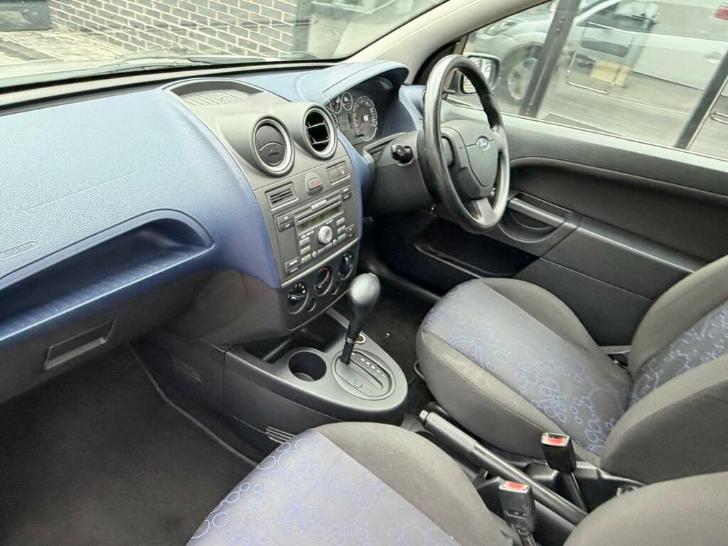 Ford Fiesta Fiesta Studio Blue #20