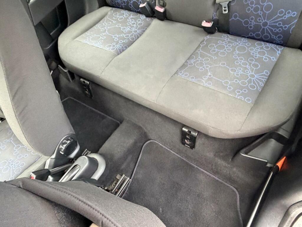 Ford Fiesta Fiesta Studio Blue #26