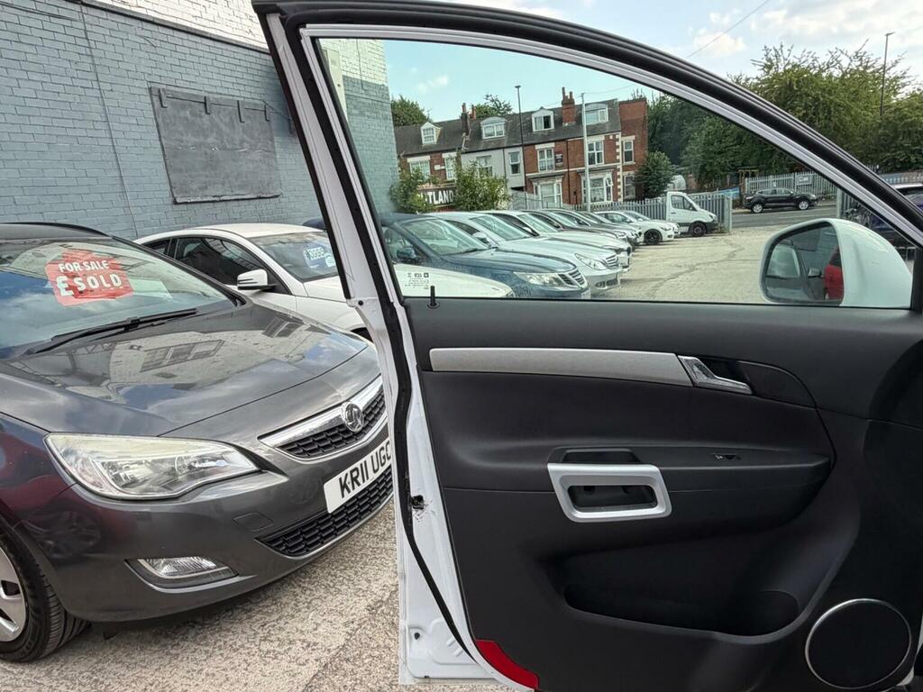 Vauxhall Antara Diamond Black #13