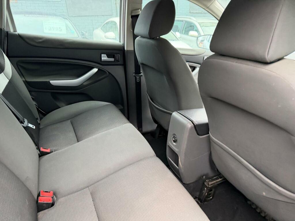 Ford Kuga Titanium White #33