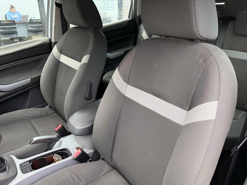 Ford Kuga Titanium White #45