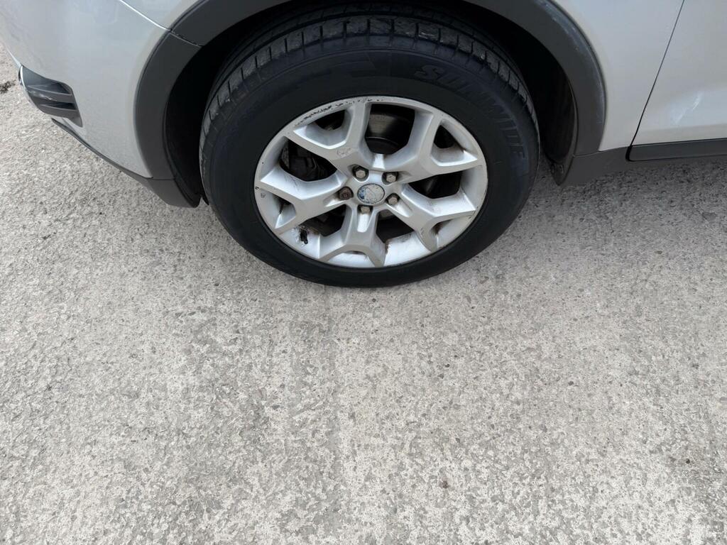 Ford Kuga Titanium White #42