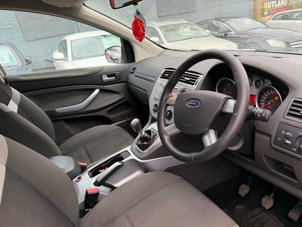Ford Kuga Titanium White #48