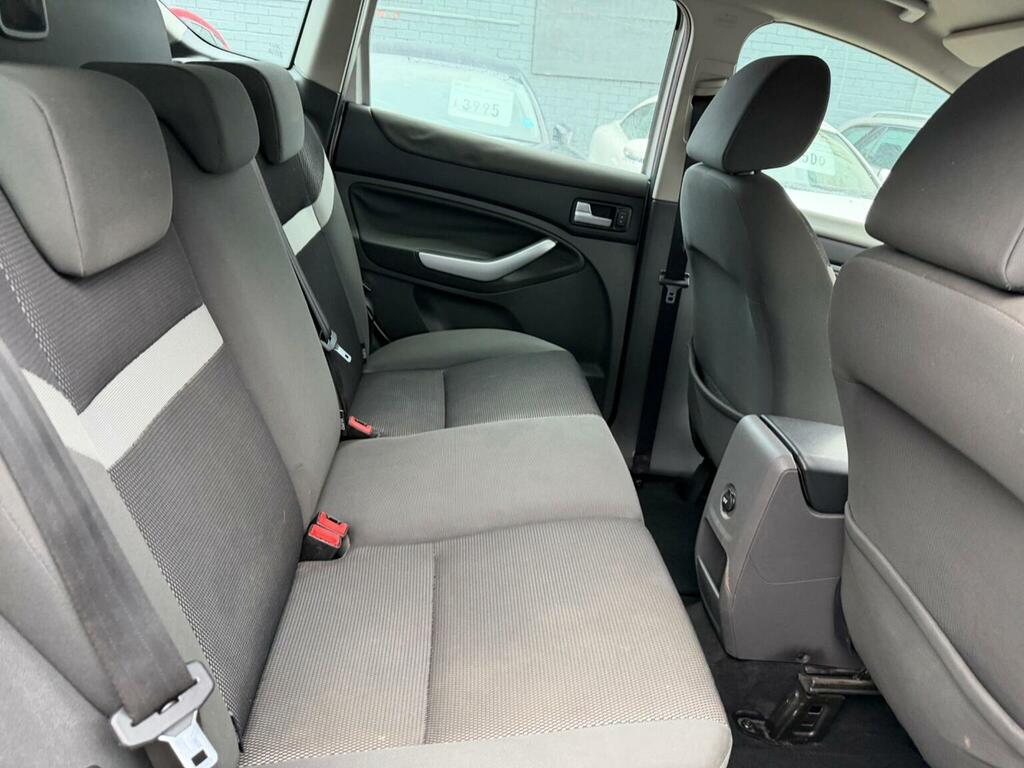 Ford Kuga Titanium White #34