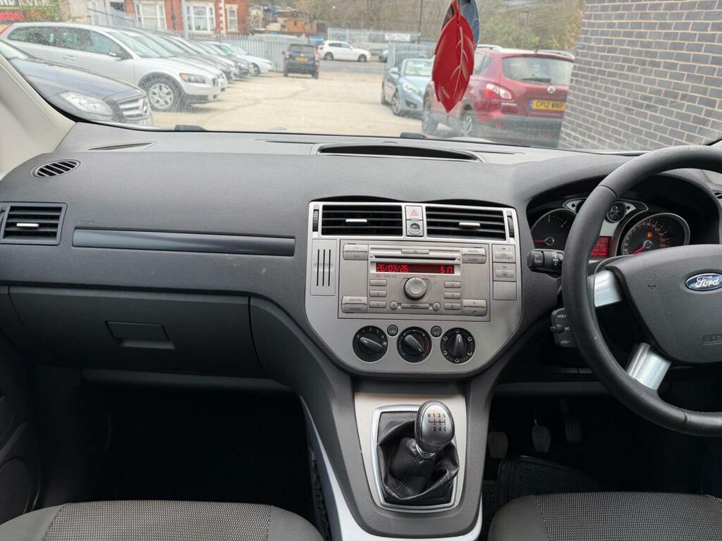Ford Kuga Titanium White #21