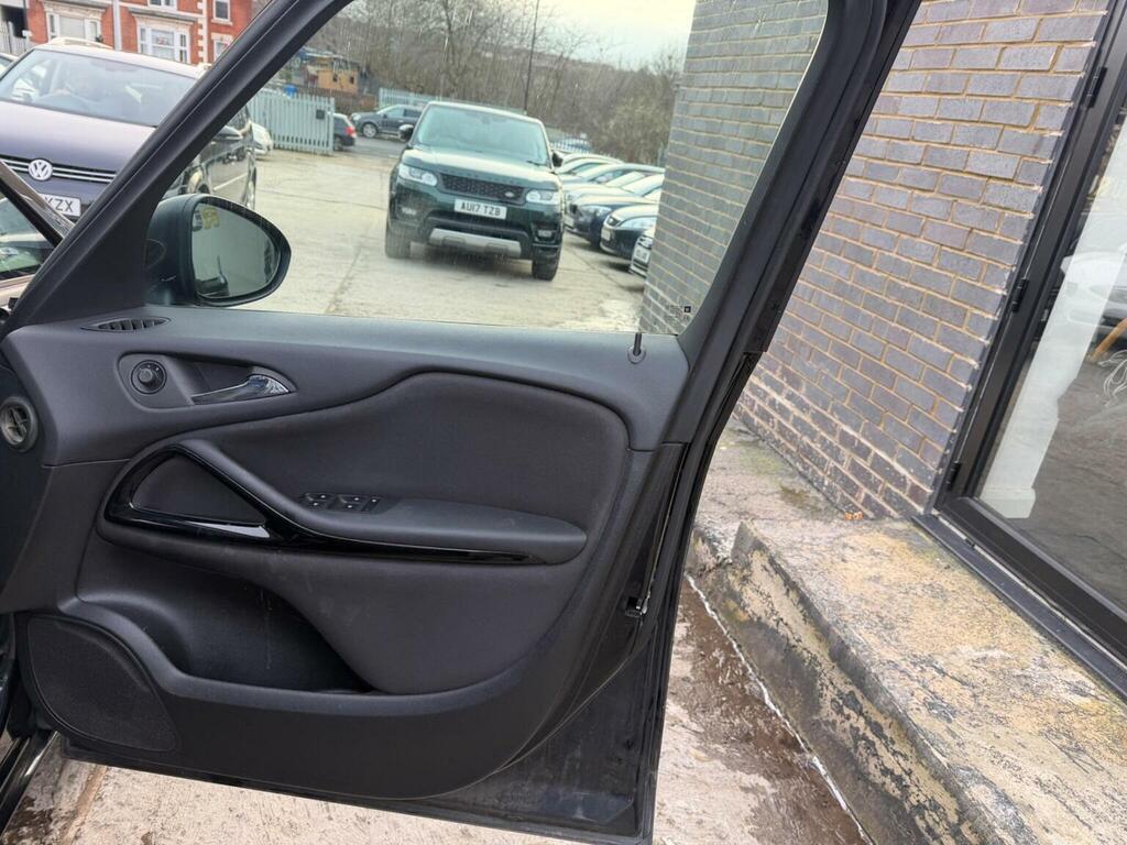 Vauxhall Zafira Tourer Tech Line White #36