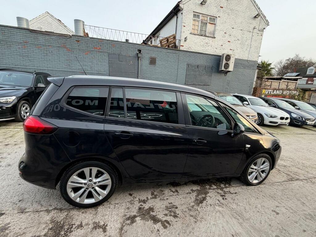 Vauxhall Zafira Tourer Tech Line White #12