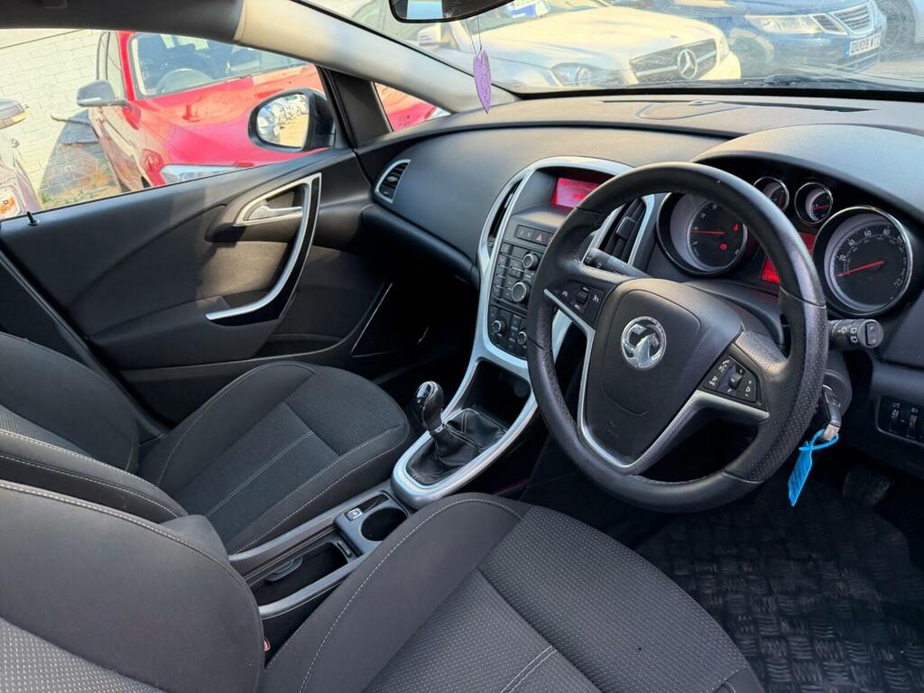 Vauxhall Astra 1.6 16V Exclusiv Euro 5 2011 Grey #23