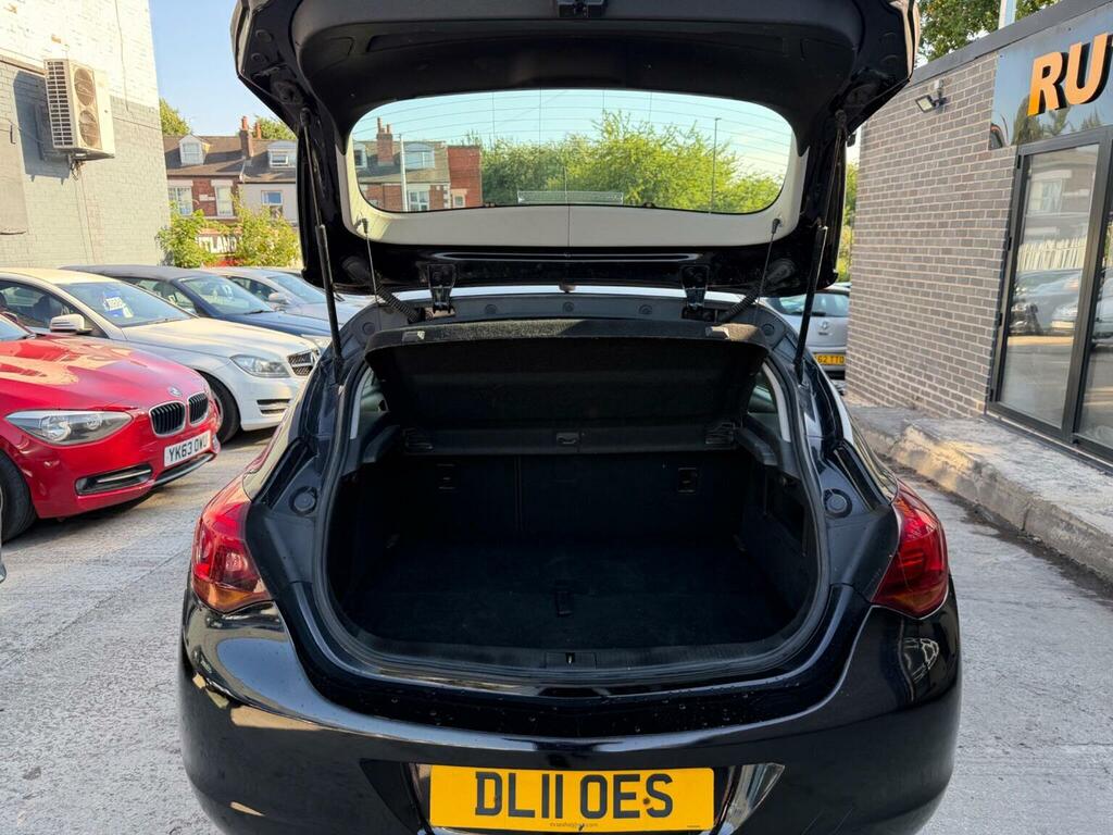 Vauxhall Astra 1.6 16V Exclusiv Euro 5 2011 Grey #44