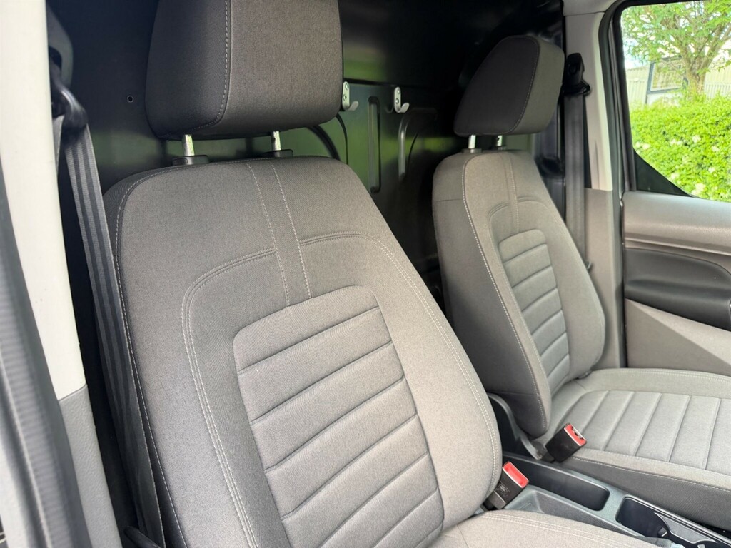 Ford Transit Connect 1.5 240 Ecoblue Limited L2 Euro 6 Ss HW70XWY Grey #4