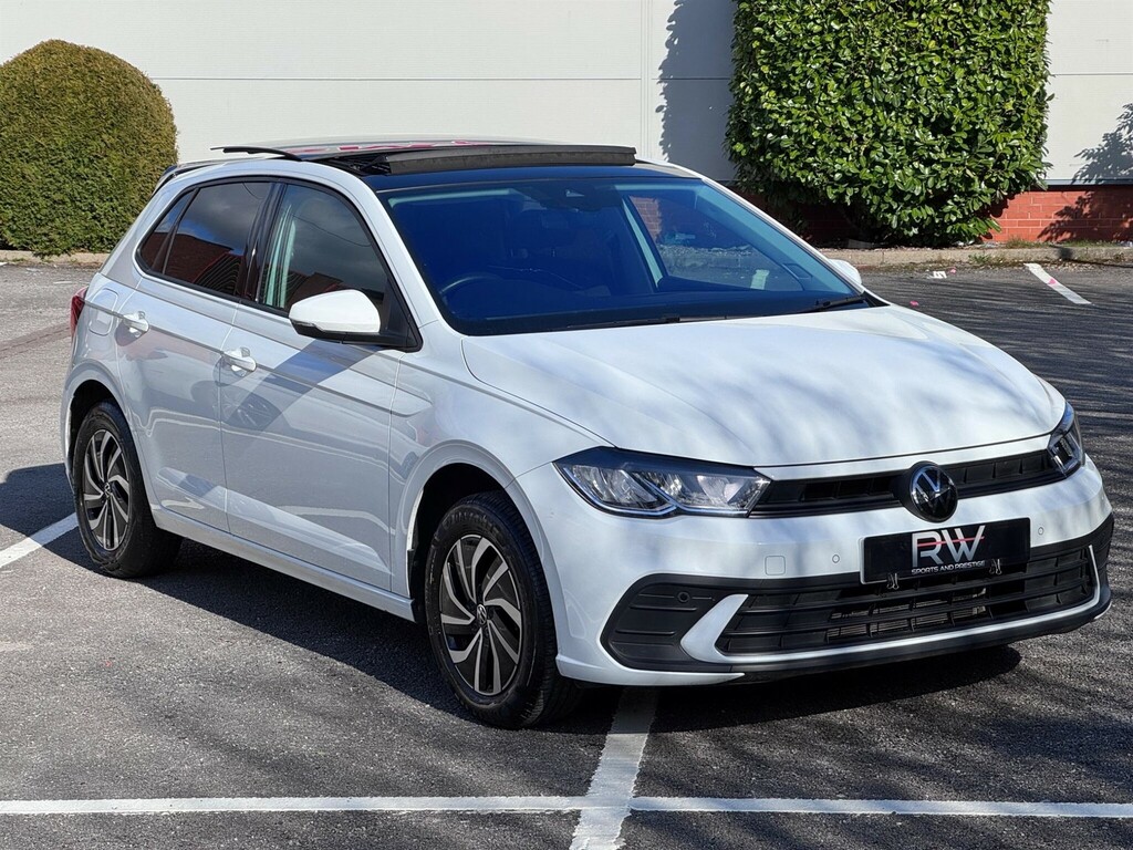 Volkswagen Polo 1.0 Tsi Life Hatchback Dsg Euro 6 Ss LO73OJN White #2