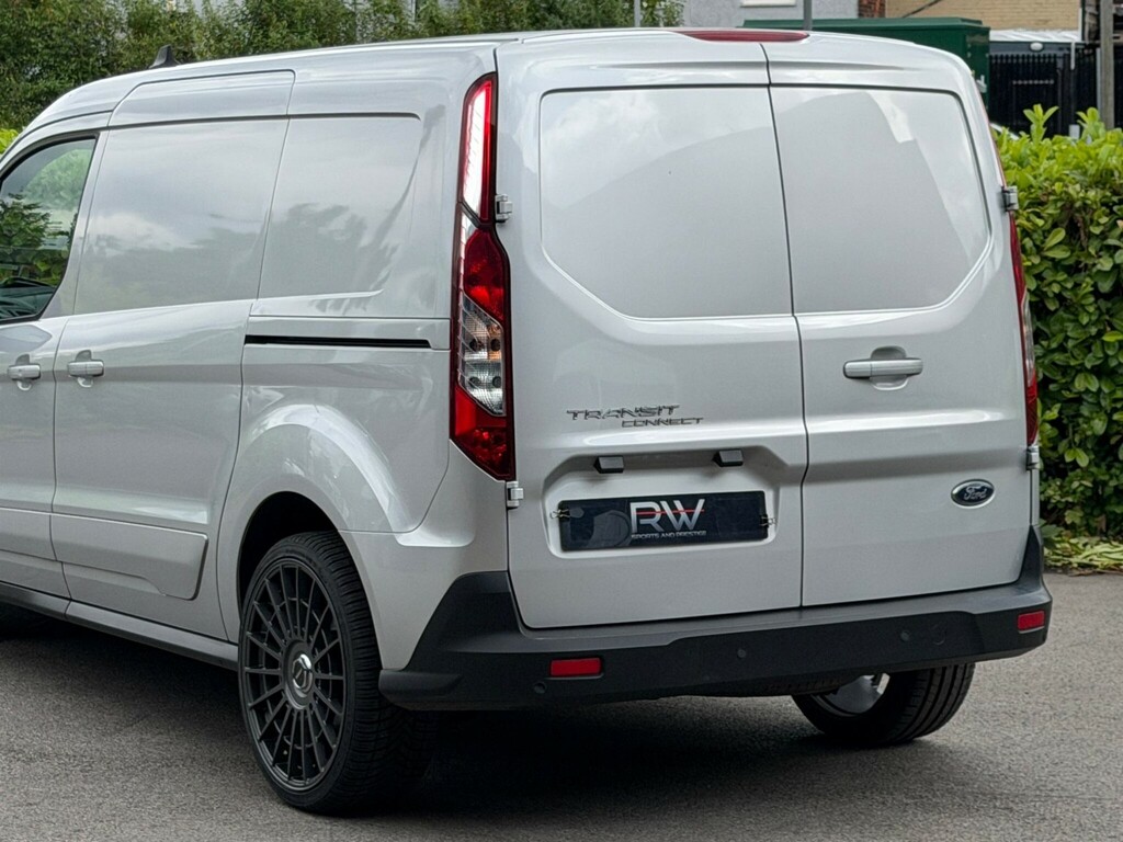 Ford Transit Connect 1.5 Ecoblue 120Ps Limited Van Grey #32