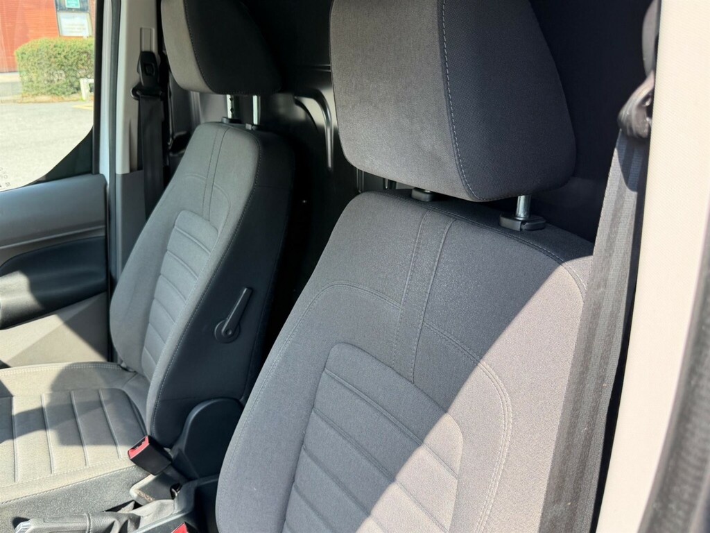 Ford Transit Connect 240 Tdci 120 L2h1 Leader Ecoblue Lwb Low Roof White #33