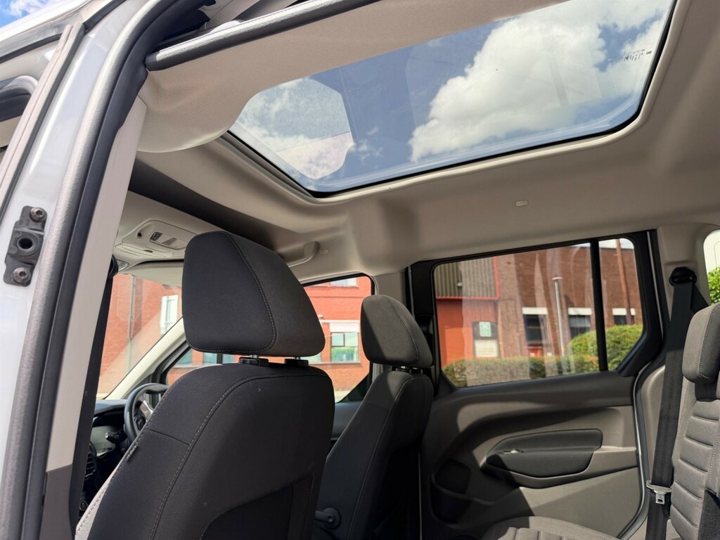 Ford Tourneo Connect 1.5 Tdci Titanium Powershift Euro 6 Ss Blue #19