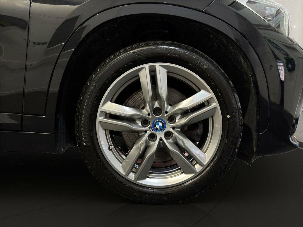 BMW X1 1.5L M Sport LR22RYB Black #6